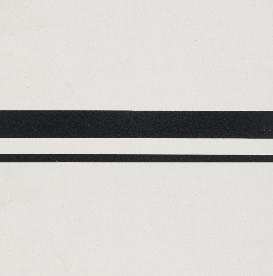 Cavendish Black on Dover White