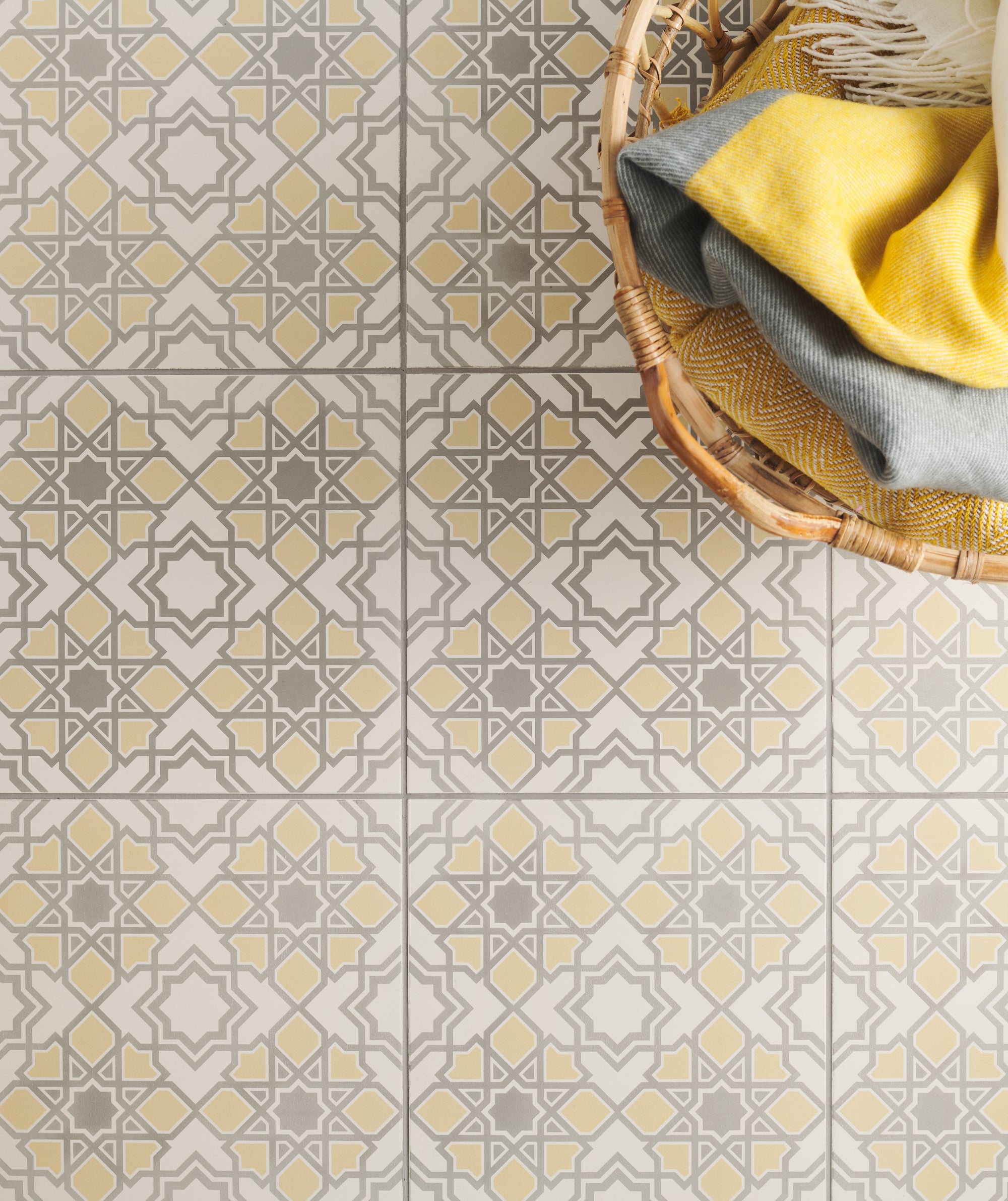 Odyssey Bolero 300x300x8mm