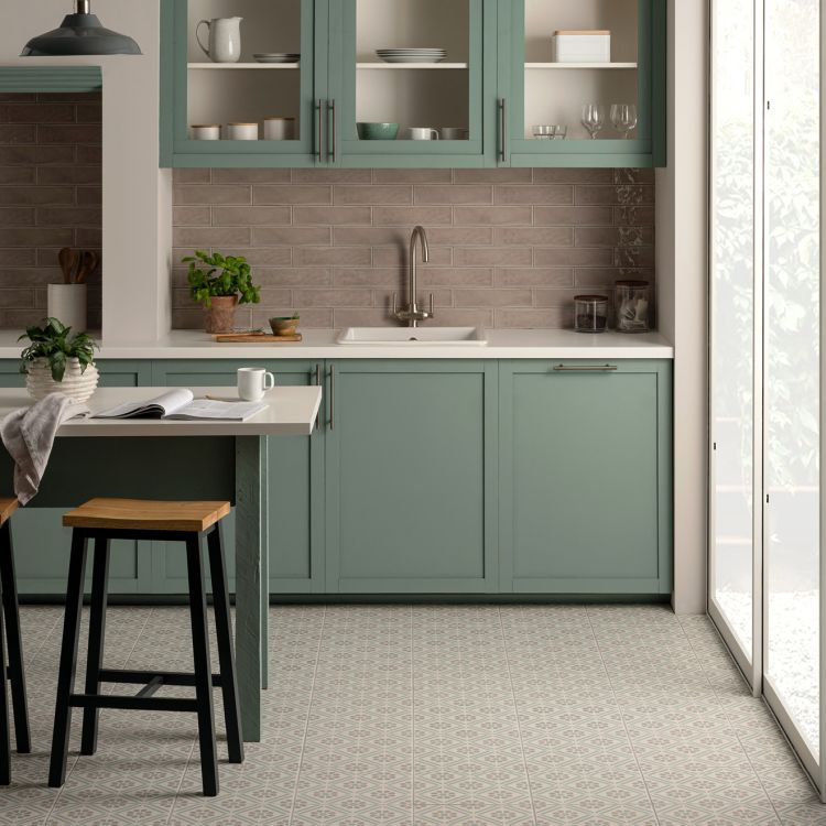 Odyssey Greenway 300x300x8mm