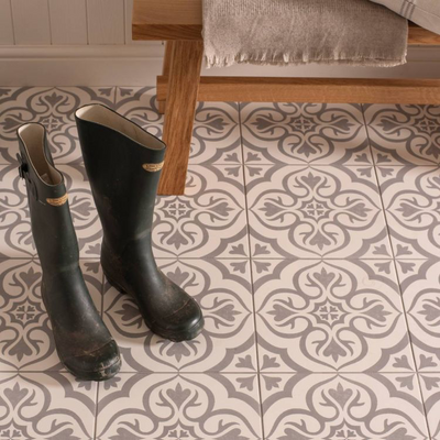Odyssey Knightshayes 300x300x8mm