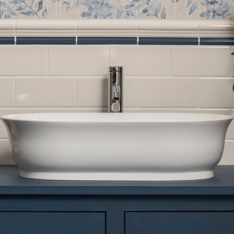 Artworks - Omega Moulding 152x12mm